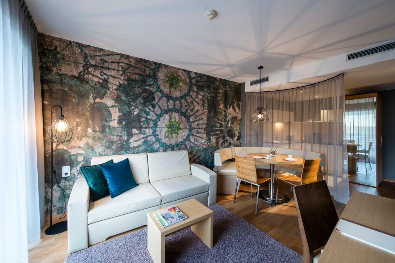 Alia Appartements & Wellness Lagundo Luaran gambar